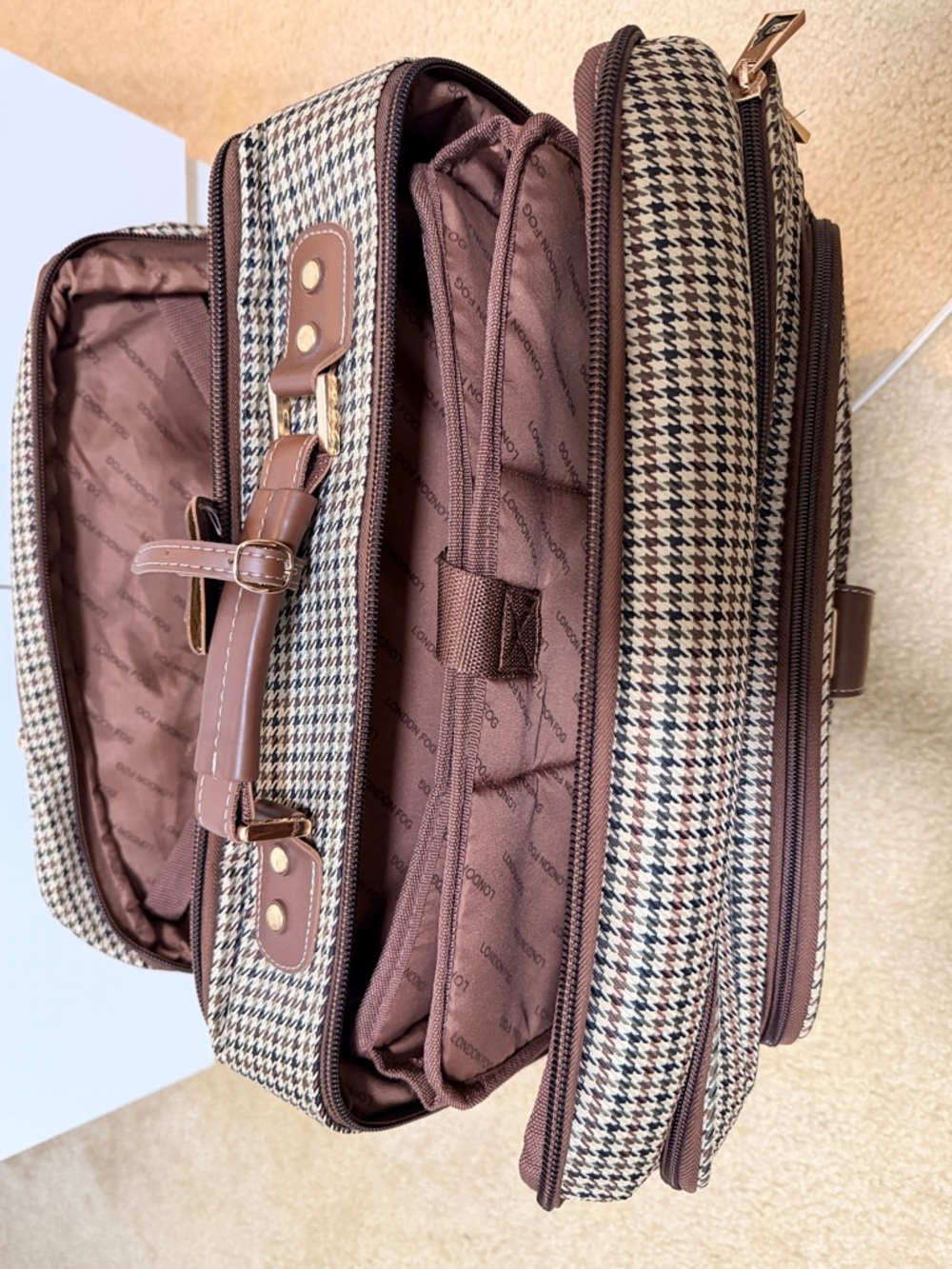 London Fog Classic Houndstooth Rolling Carry-On Bag - Brown - Picture 9 of 10